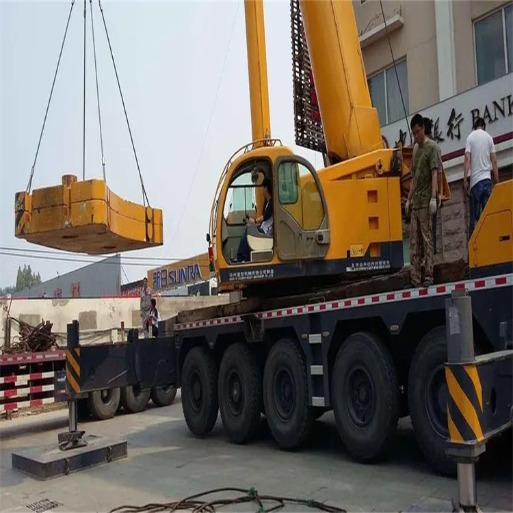 磁县当地吊车出租|机器吊装|75吨|工厂搬迁服务